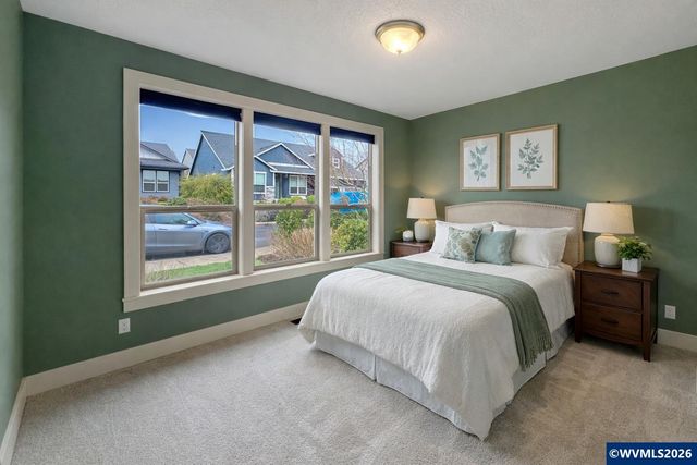 5640 Cinnamon Teal St SE, Salem, OR 97306