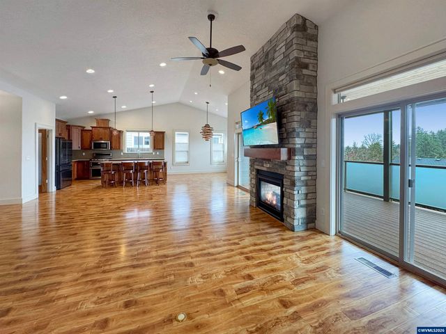 5640 Cinnamon Teal St SE, Salem, OR 97306