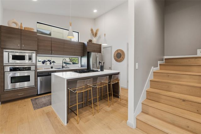 3412 Georgia Lee DR, Austin, TX 78704