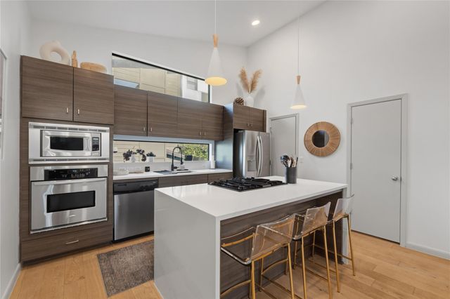 3412 Georgia Lee DR, Austin, TX 78704