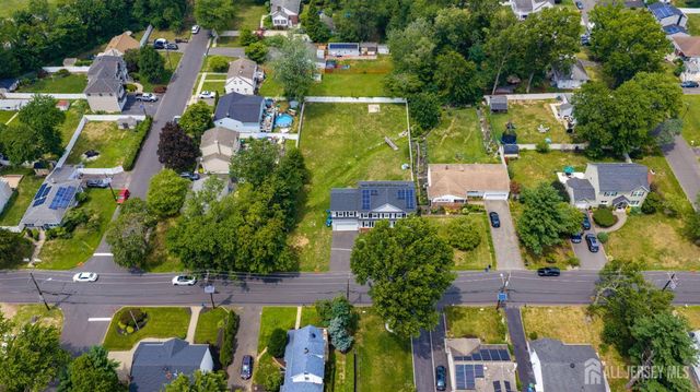 26 Morris Avenue, Edison, NJ 08837