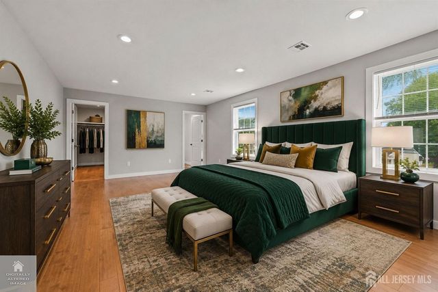26 Morris Avenue, Edison, NJ 08837