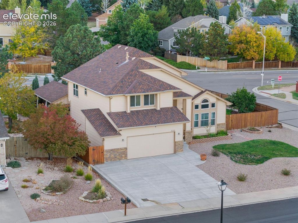 6120 Moorfield Avenue, Colorado Springs, CO 80919 — exterior