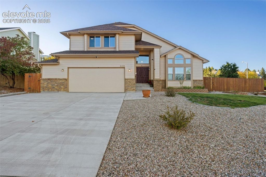 6120 Moorfield Avenue, Colorado Springs, CO 80919 — photo 3