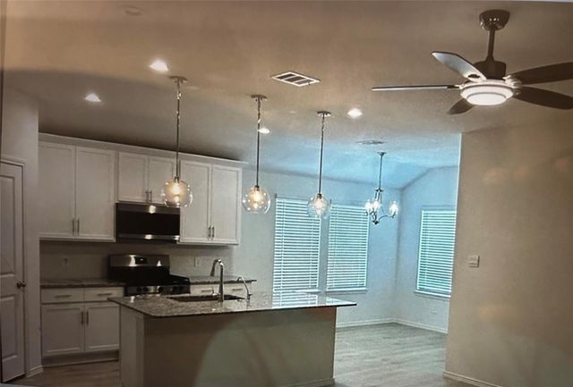 1307 Windom Court Way, Fresno, TX 77545