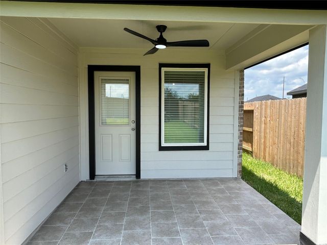 1307 Windom Court Way, Fresno, TX 77545