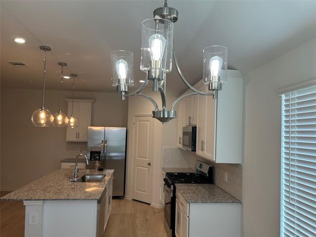 1307 Windom Court Way, Fresno, TX 77545