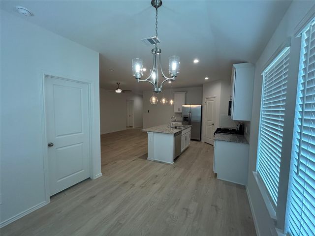 1307 Windom Court Way, Fresno, TX 77545