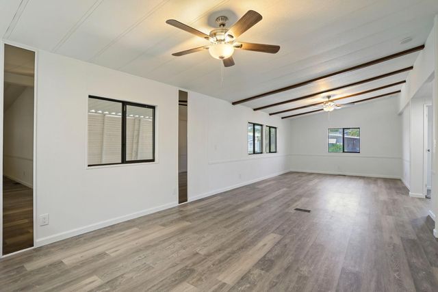 2124 Key West Ln, Modesto, CA 95350