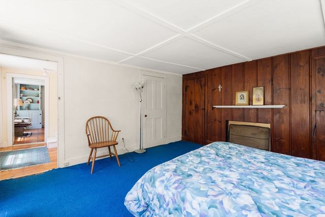 68 Spring St, Hopkinton, MA 01748
