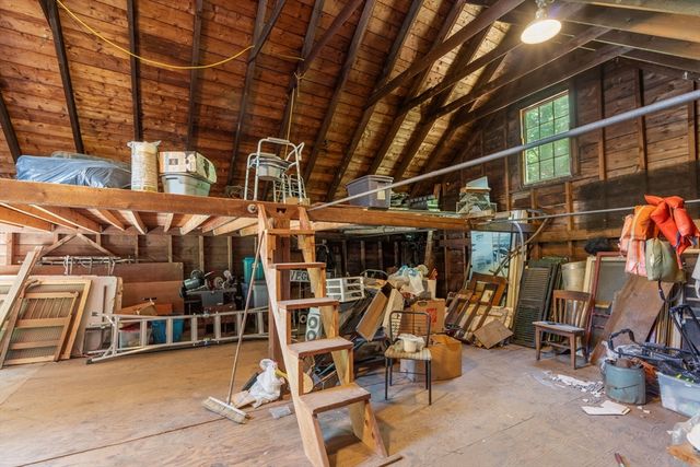 68 Spring St, Hopkinton, MA 01748