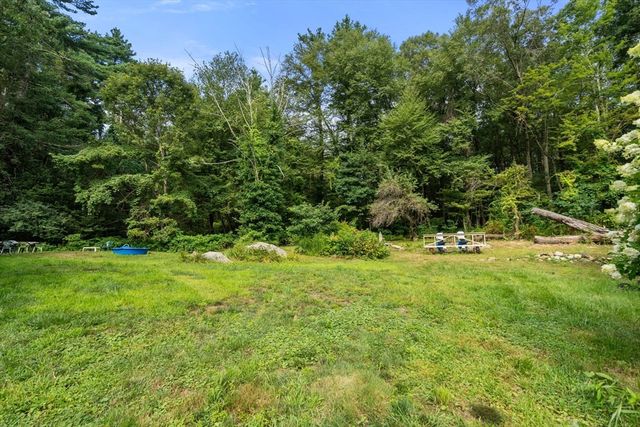 68 Spring St, Hopkinton, MA 01748