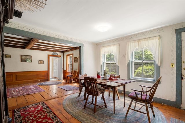 68 Spring St, Hopkinton, MA 01748