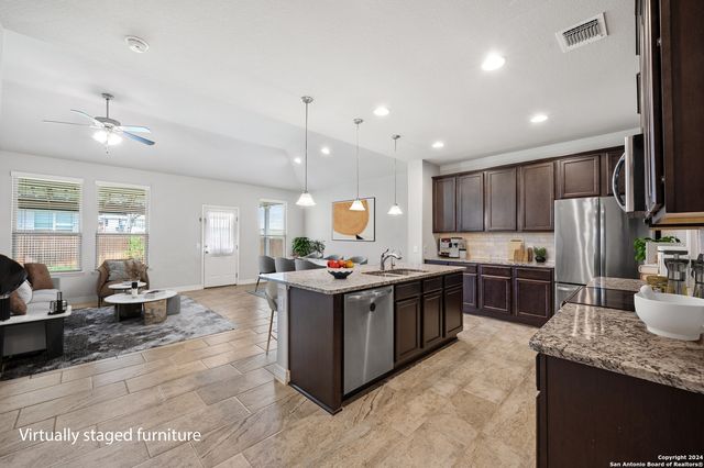 3613 Black Cloud Dr, New Braunfels, TX 78130