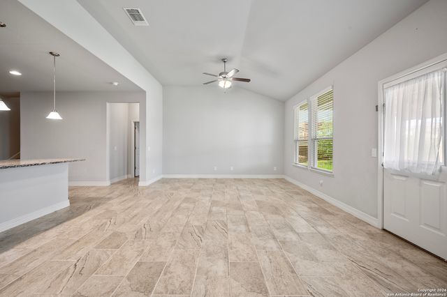 3613 Black Cloud Dr, New Braunfels, TX 78130