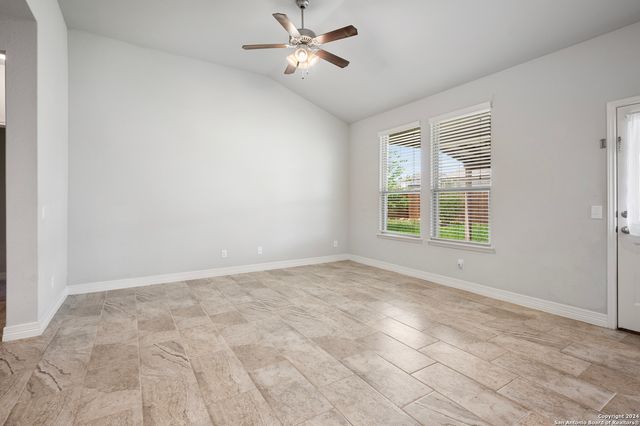 3613 Black Cloud Dr, New Braunfels, TX 78130