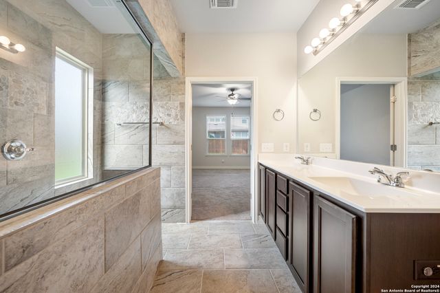 3613 Black Cloud Dr, New Braunfels, TX 78130