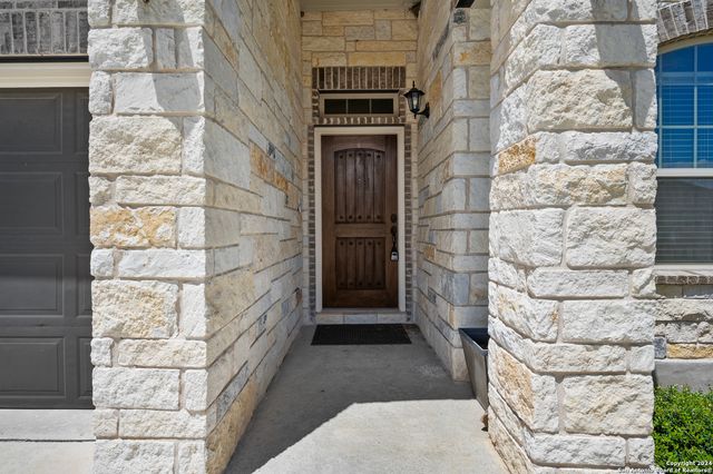 3613 Black Cloud Dr, New Braunfels, TX 78130