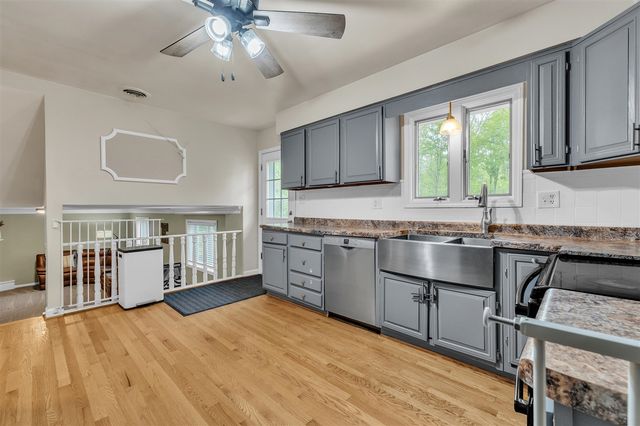 1675 S Sheldon Road, Canton, MI 48188