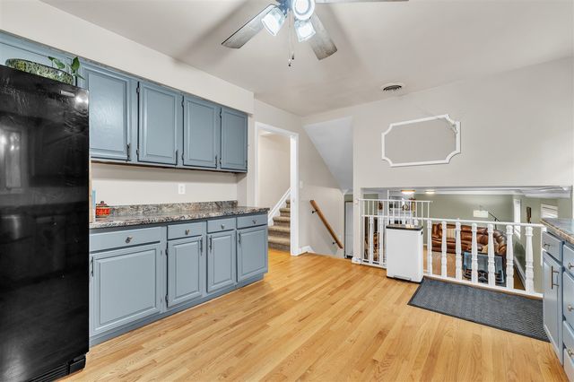 1675 S Sheldon Road, Canton, MI 48188