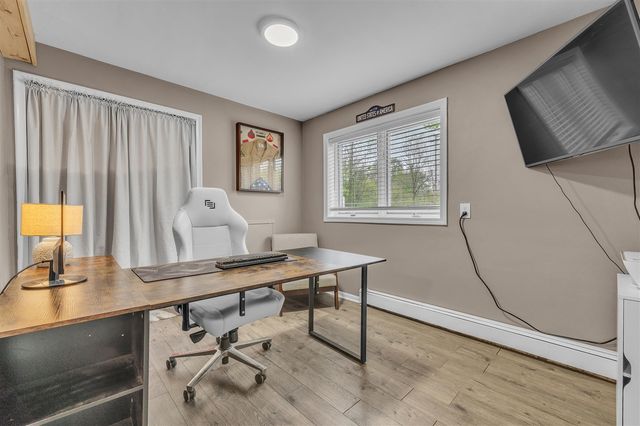1675 S Sheldon Road, Canton, MI 48188