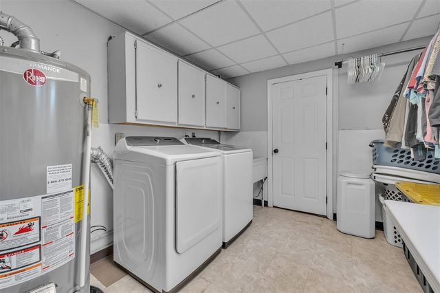 1675 S Sheldon Road, Canton, MI 48188