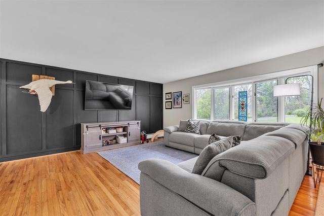 1675 S Sheldon Road, Canton, MI 48188