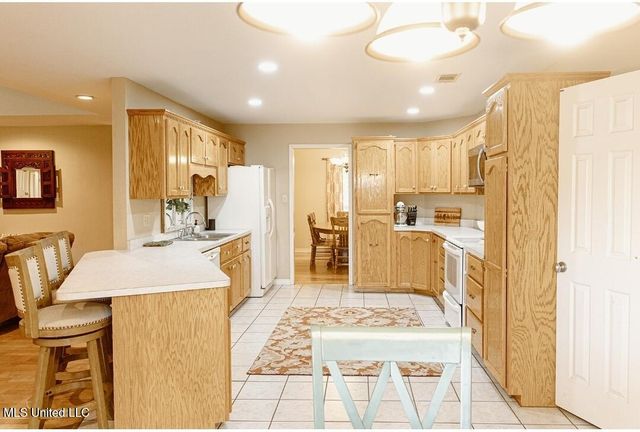 2208 Highland Drive, Gautier, MS 39553