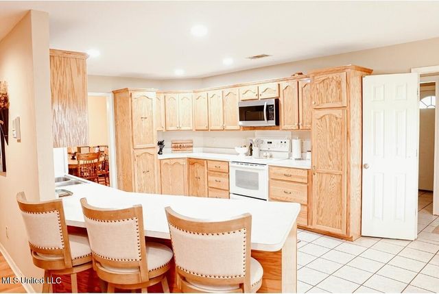 2208 Highland Drive, Gautier, MS 39553