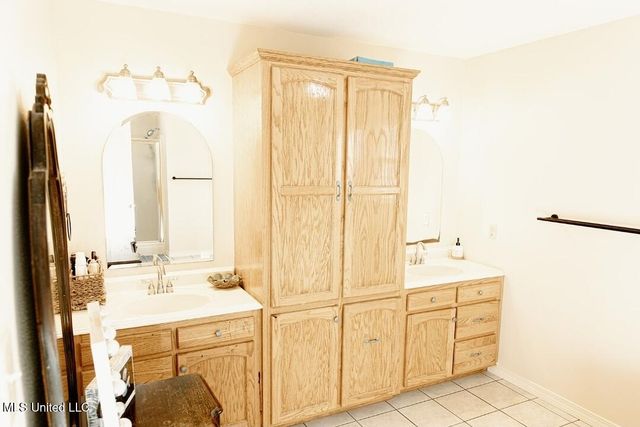 2208 Highland Drive, Gautier, MS 39553
