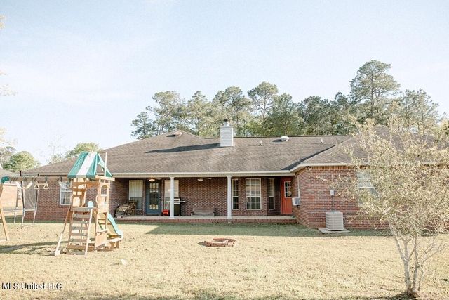 2208 Highland Drive, Gautier, MS 39553