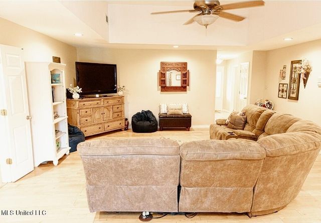 2208 Highland Drive, Gautier, MS 39553