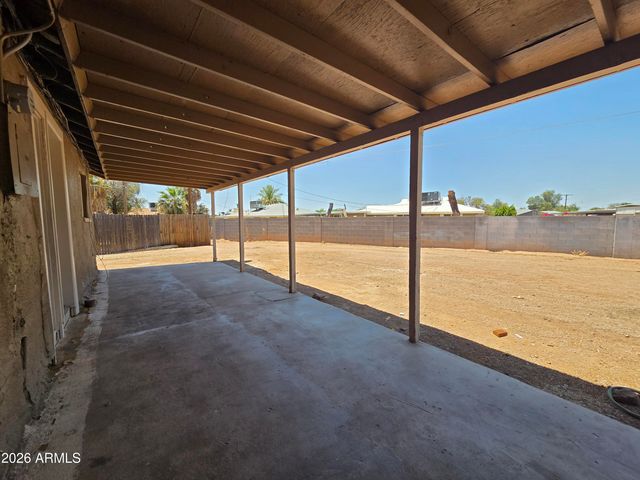 336 S WEAVER Drive, Apache Junction, AZ 85120