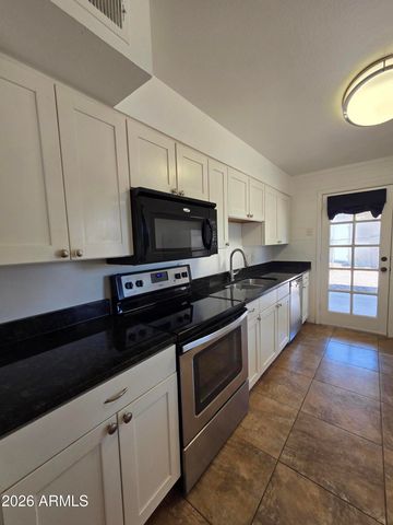 336 S WEAVER Drive, Apache Junction, AZ 85120