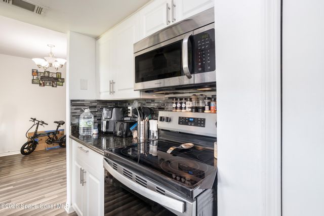 1300 Arlington Lane NE 116, Palm Bay, FL 32905