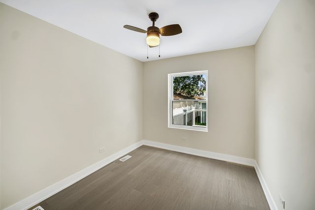 3417 Oak Avenue, Brookfield, IL 60513