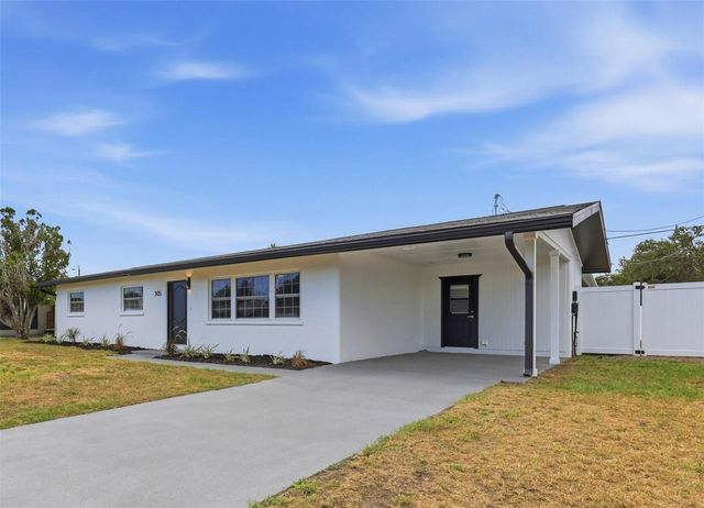 305 GLEN OAK ROAD, Venice, FL 34293