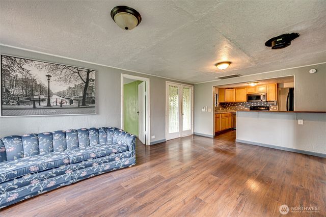 1065 9th Street, Washougal, WA 98671