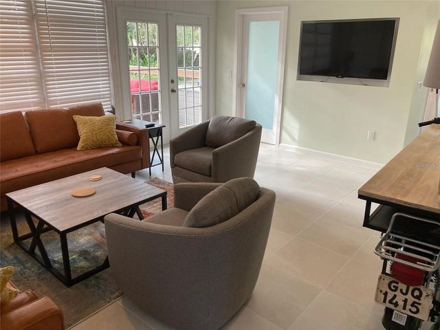 2408 HILLVIEW STREET, Sarasota, FL 34239