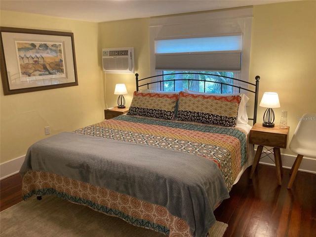2408 HILLVIEW STREET, Sarasota, FL 34239