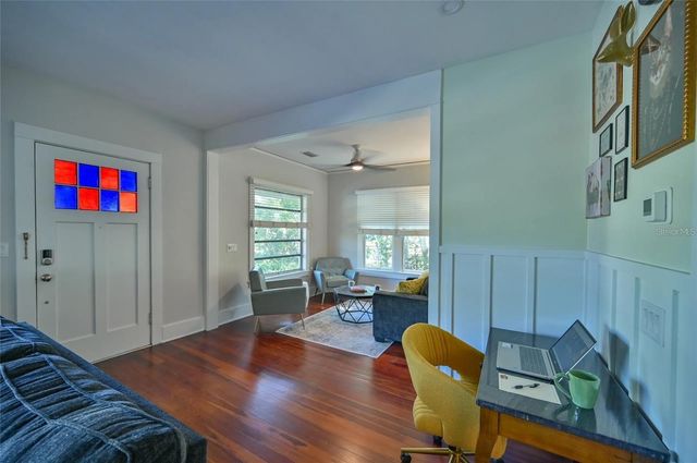 2408 HILLVIEW STREET, Sarasota, FL 34239