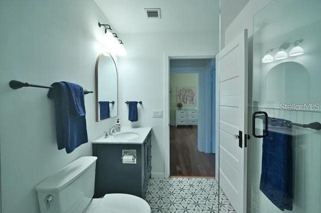 2408 HILLVIEW STREET, Sarasota, FL 34239