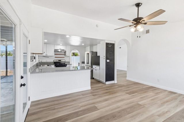 1707 Anza Ave, Vista, CA 92084