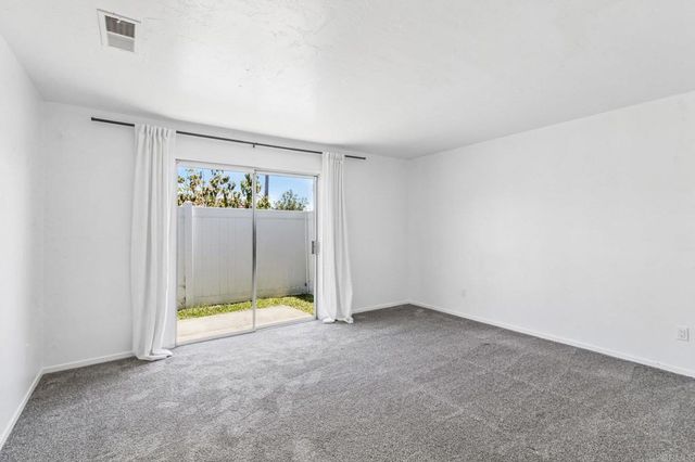 1707 Anza Ave, Vista, CA 92084