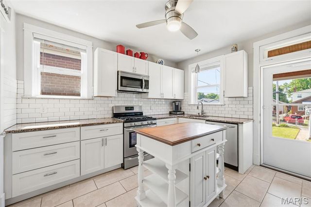 5454 Gresham Avenue, St Louis, MO 63109