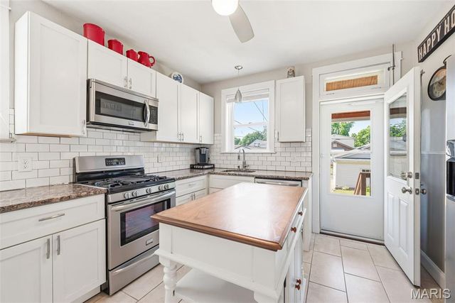 5454 Gresham Avenue, St Louis, MO 63109