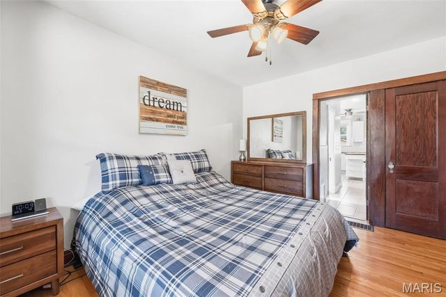 5454 Gresham Avenue, St Louis, MO 63109