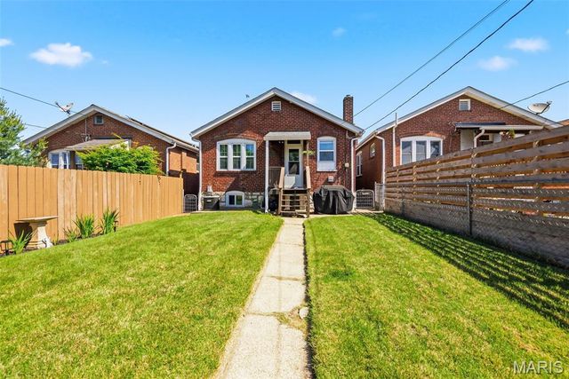 5454 Gresham Avenue, St Louis, MO 63109