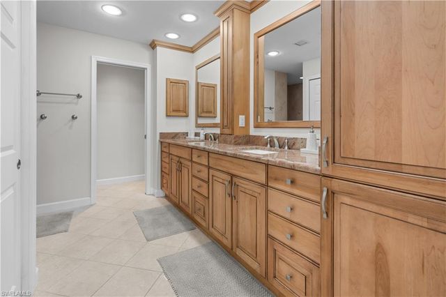 807 Rue Deville 2.11, Naples, FL 34108