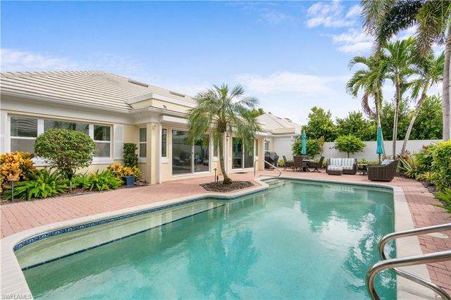 807 Rue Deville 2.11, Naples, FL 34108